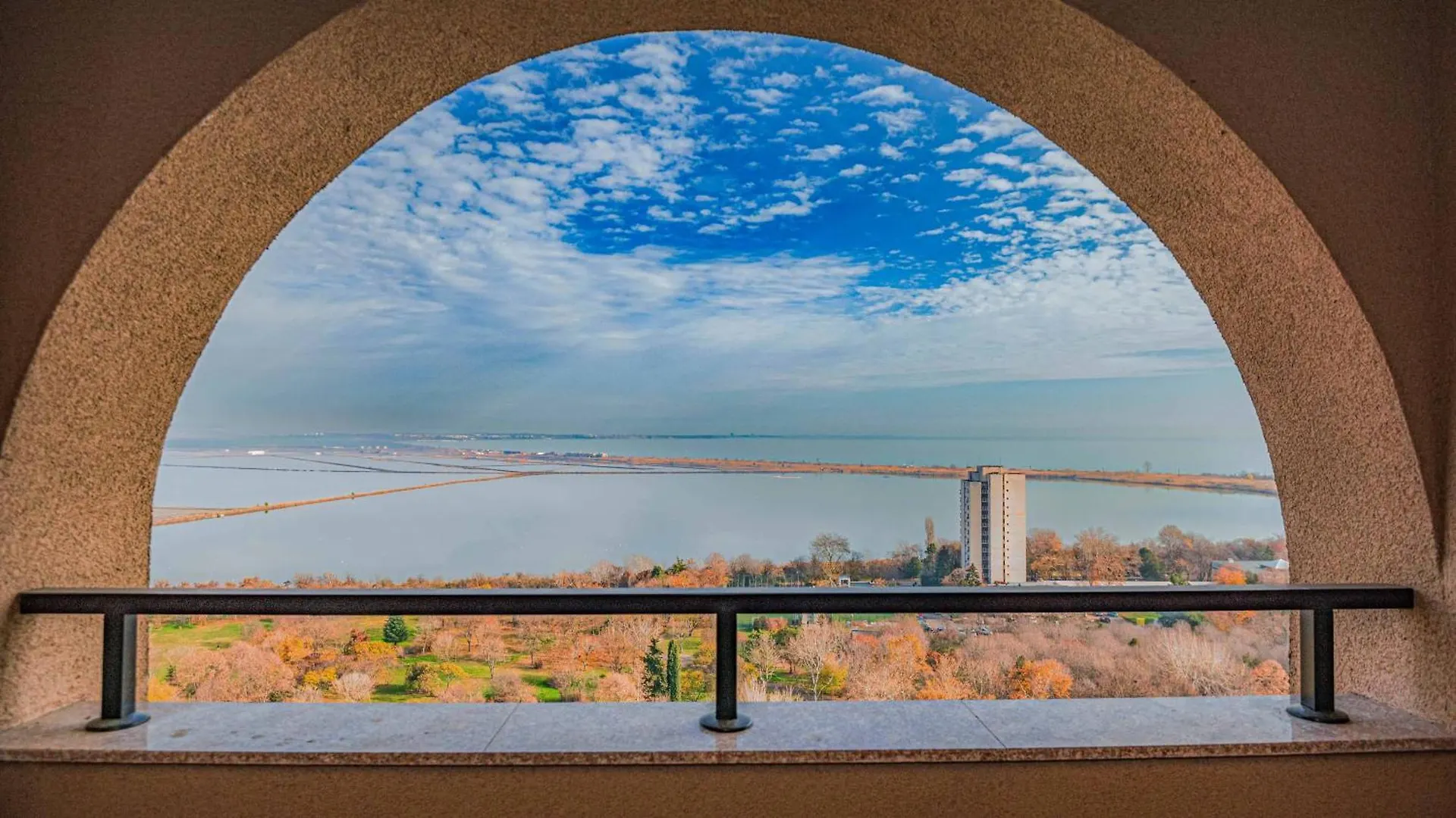 Burgas Residence 1306